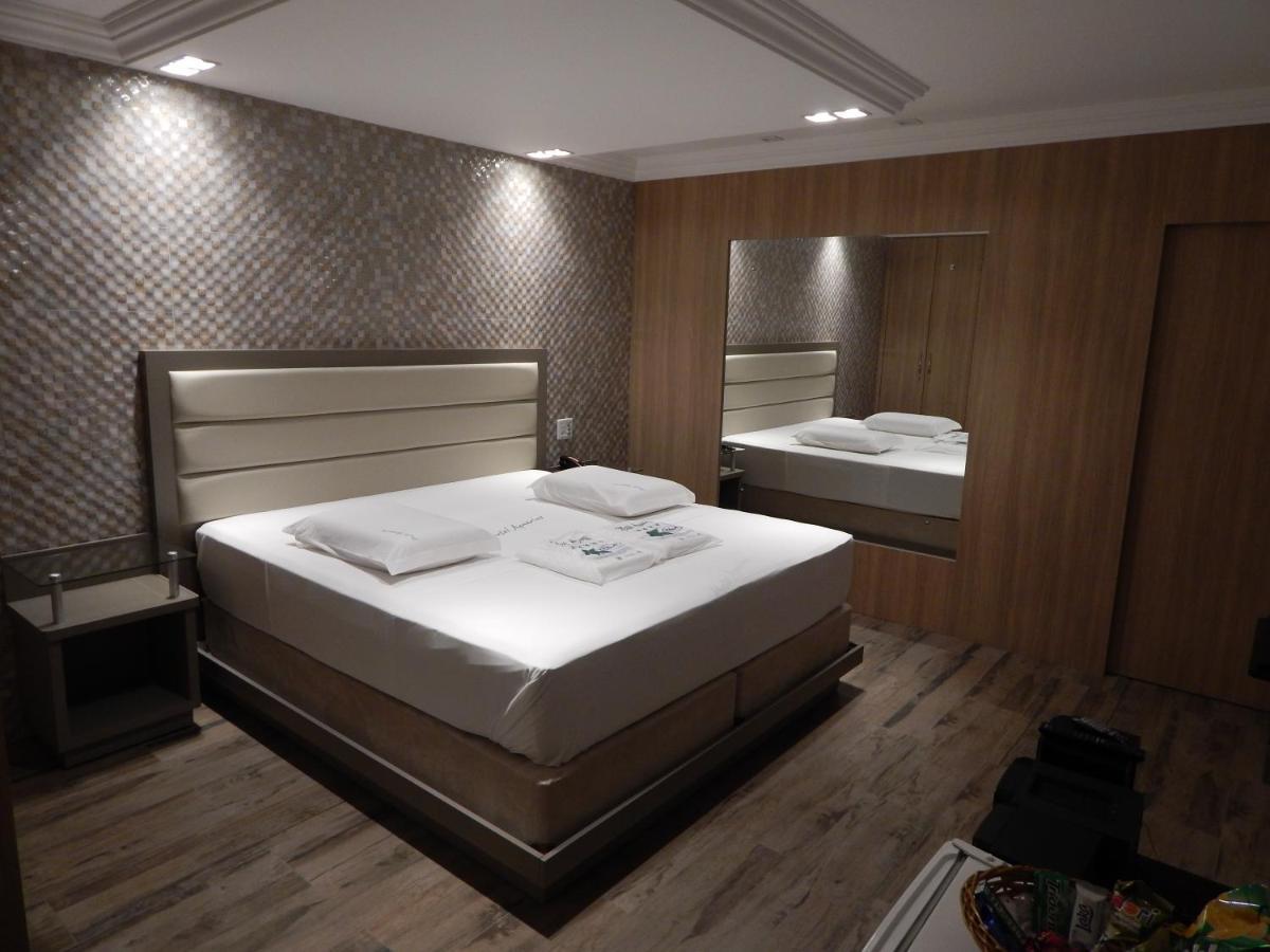 Motel Aquarius Ponta Grossa  Ngoại thất bức ảnh